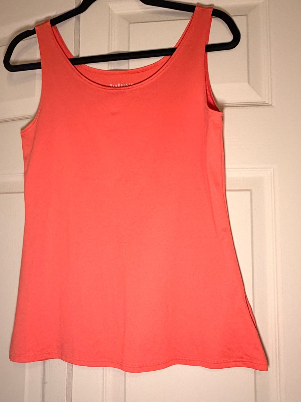 Van Heusen Coral Scoop Neck Tank Top